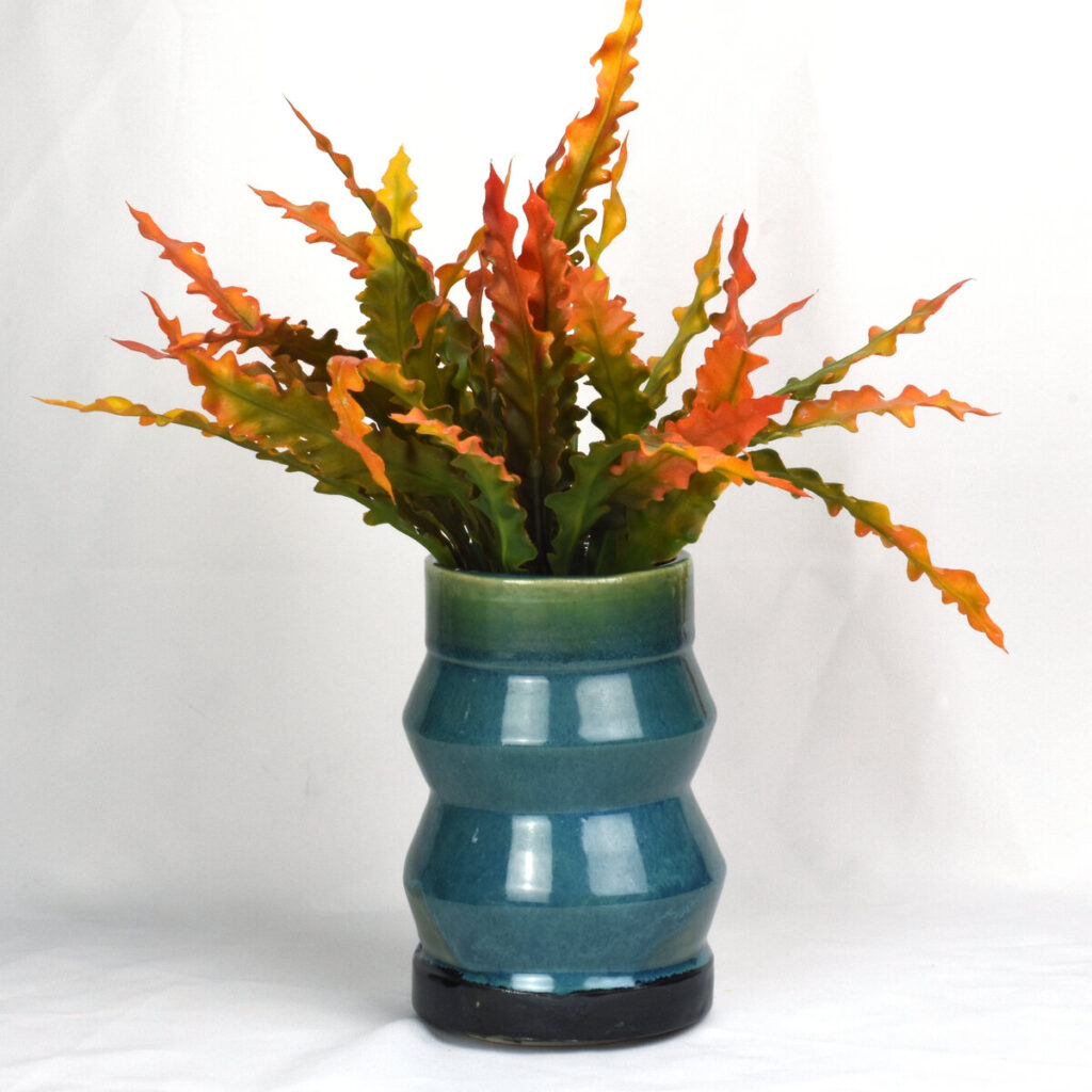 Búcaro azul de LolaBotijo