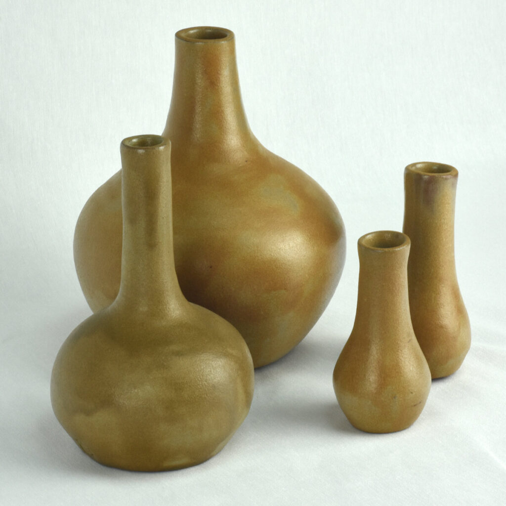 Familia de búcaros de LolaBotijo